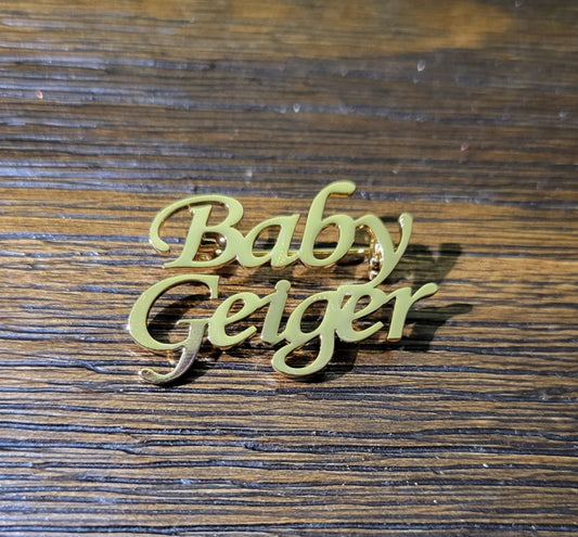 Customized Brooch, Fun Font